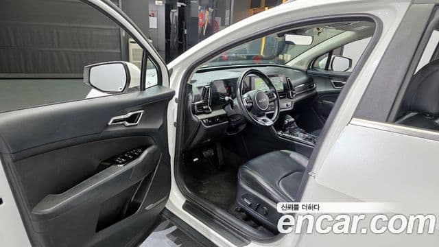 Kia Sportage 2021 — ფოტო 10/20