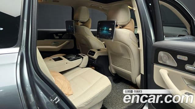 Mercedes-Benz GLS-Class 2020 — фото 12 из 20