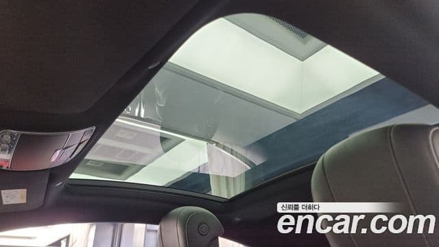 Mercedes-Benz S-Class 2020 — ფოტო 1/20