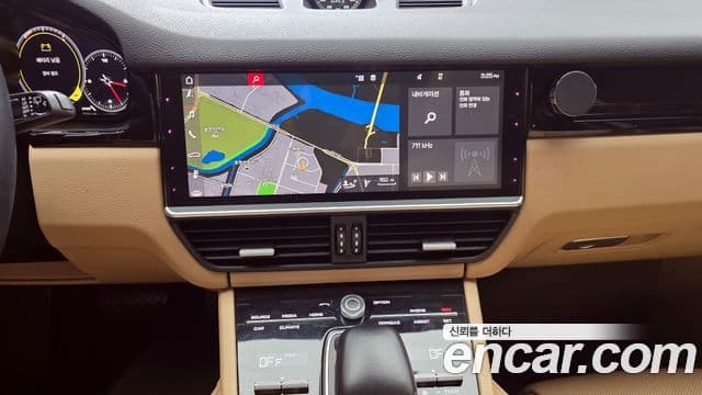 Porsche Cayenne 2019 — Şəkil 18/20