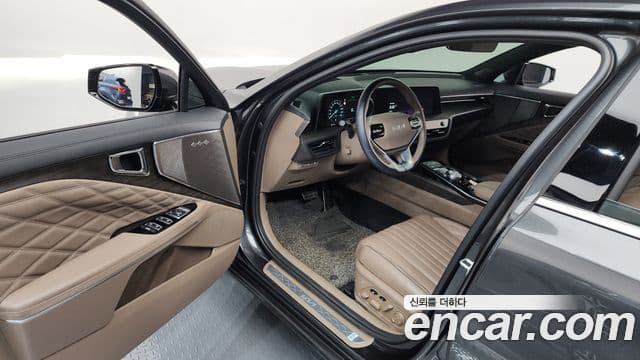 Kia K8 2023 — Şəkil 17/20