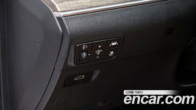 Kia K5 2021 — Şəkil 17/20