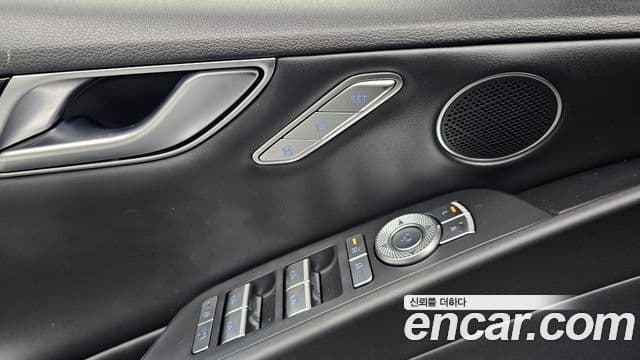 Genesis Electrified G80 2024 — ფოტო 18/20