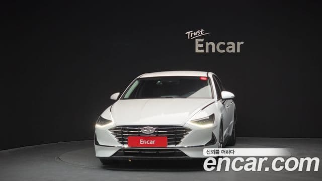 Hyundai Sonata Hybrid 2021 — Şəkil 11/20