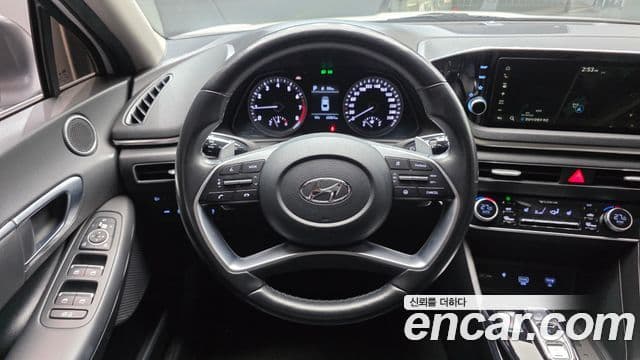 Hyundai Sonata Hybrid 2021 — Şəkil 8/20