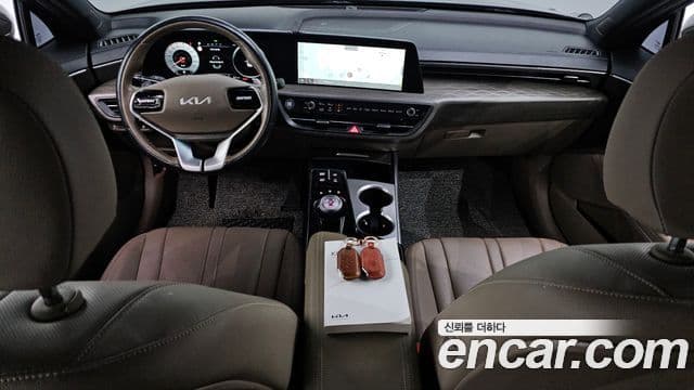 Kia K8 2022 — ფოტო 7/20