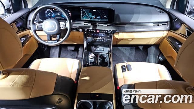 Kia Carnival 2022 — Фото 6/20
