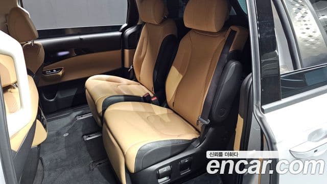 Kia Carnival 2022 — Фото 10/20