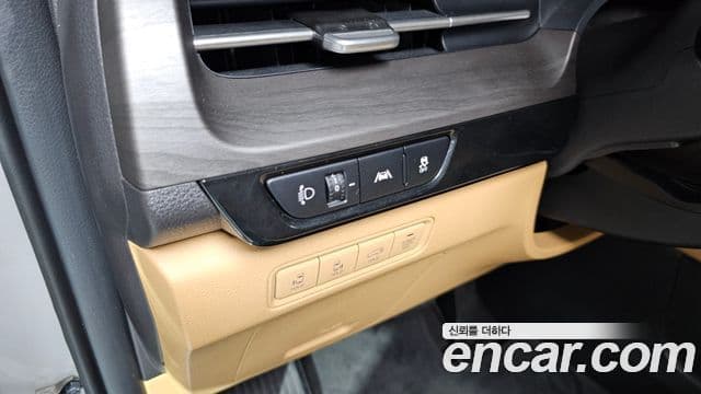 Kia Carnival 2022 — Фото 16/20