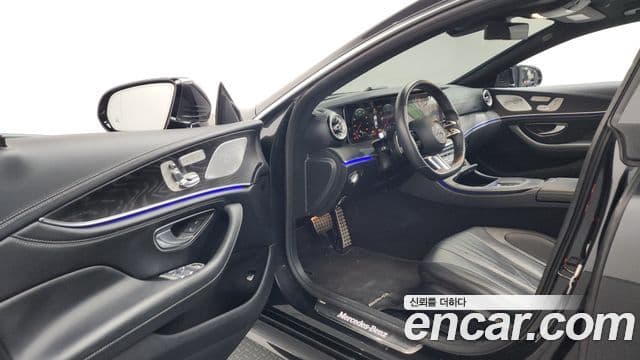 Mercedes-Benz CLS-Class 2022 — ფოტო 27/43