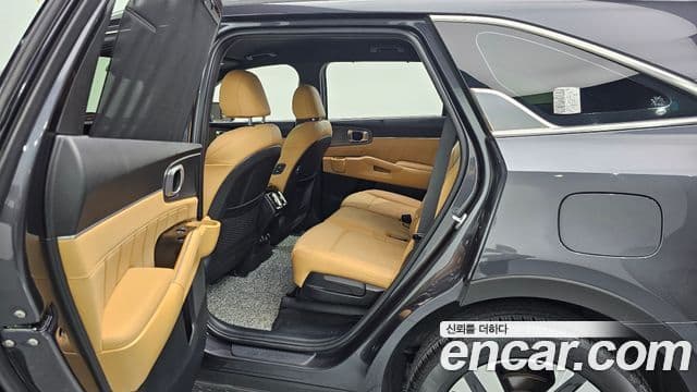 Kia Sorento 2022 — Şəkil 12/20