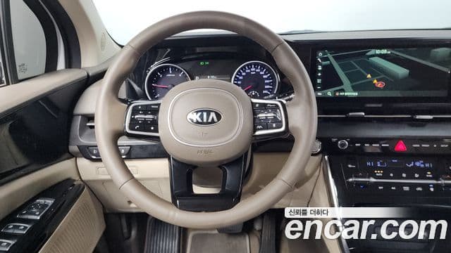 Kia Carnival 2021 — Şəkil 14/20
