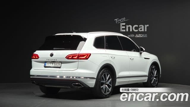Volkswagen Touareg 2022 — Şəkil 2/20