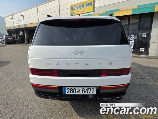 Hyundai Santa Fe 2023 — Photo 15/20