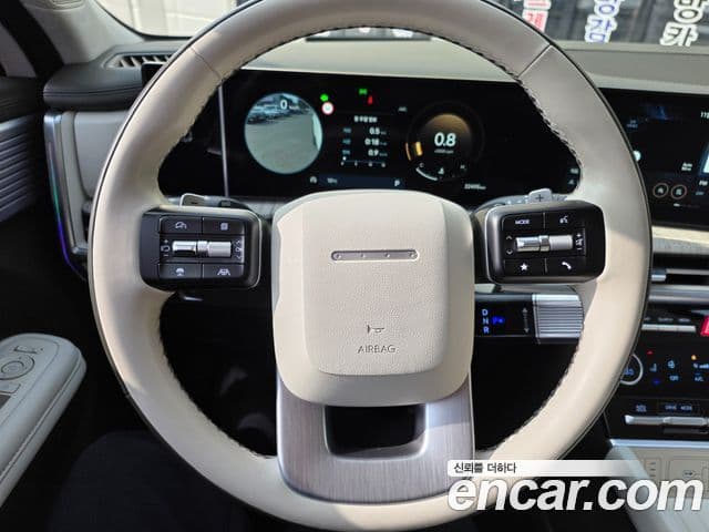 Hyundai Santa Fe 2023 — Photo 2/20