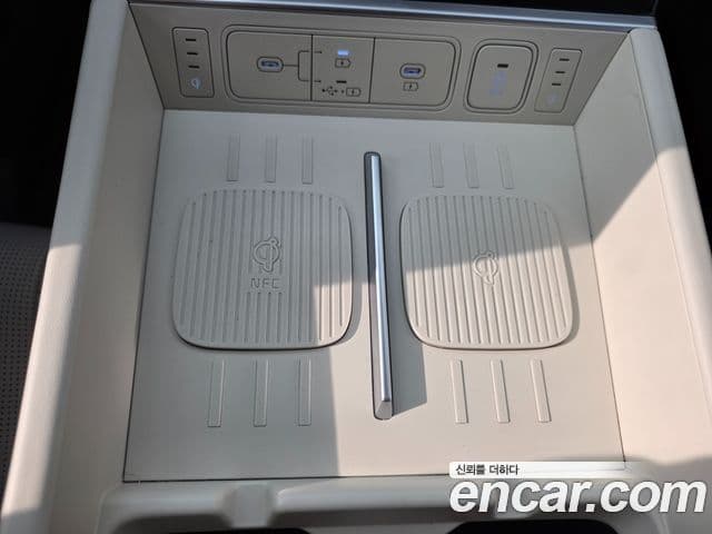 Hyundai Santa Fe 2023 — Photo 11/20