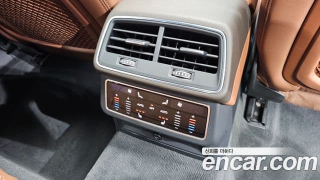 Audi A6 2021 — ფოტო 19/20