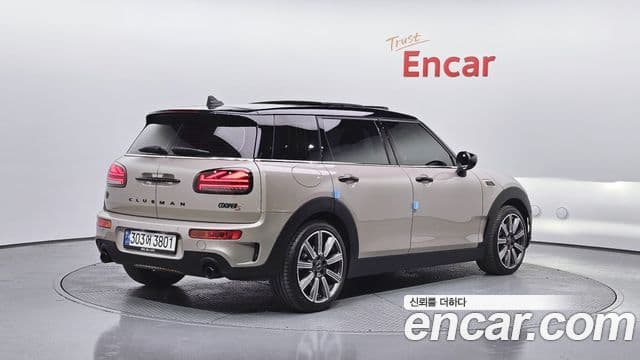 Mini Cooper S Clubman 2022 — ფოტო 2/20