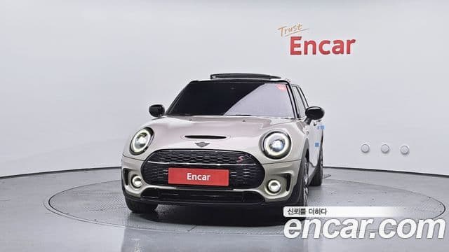 Mini Cooper S Clubman 2022 — ფოტო 3/20