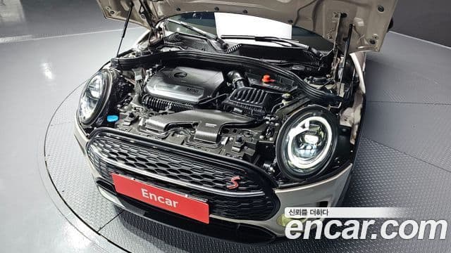 Mini Cooper S Clubman 2022 — ფოტო 6/20