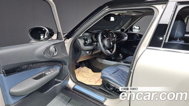 Mini Cooper S Clubman 2022 — ფოტო 10/20