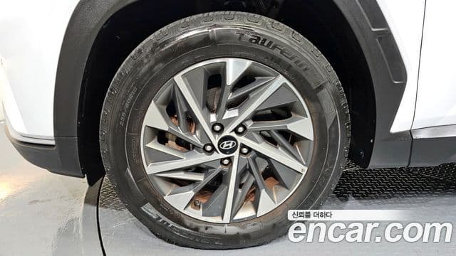 Hyundai The New Tucson 2021 — ფოტო 5/20