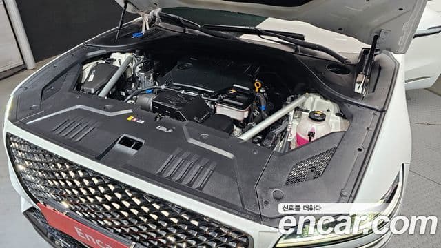 Genesis GV70 2023 — ფოტო 6/20