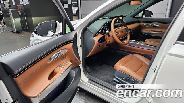 Genesis GV70 2023 — ფოტო 11/20