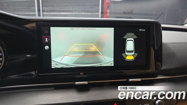 Kia Carnival 2020 — ფოტო 16/20