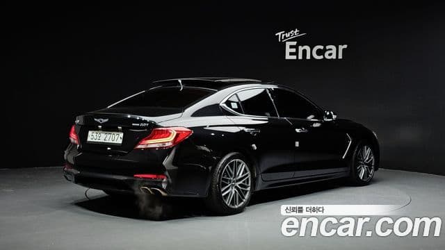 Genesis G70 2018 — ფოტო 2/20