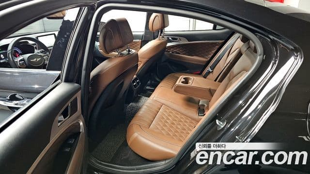 Genesis G70 2018 — ფოტო 20/20