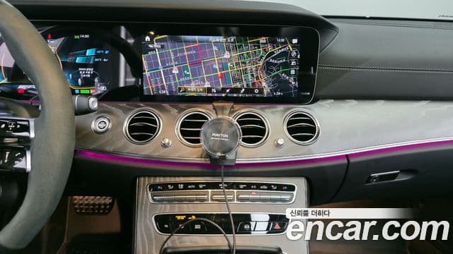 Mercedes-Benz E-Class 2023 — Şəkil 16/20