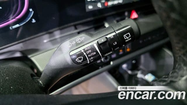 Kia Sportage 2021 — ფოტო 17/20