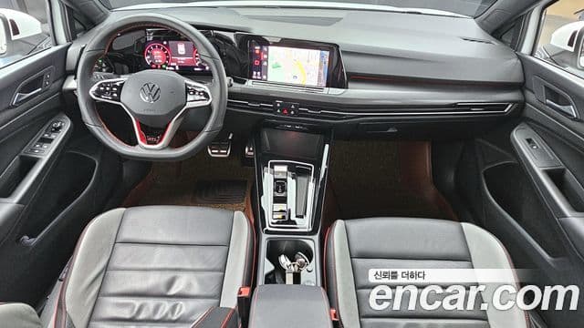 Volkswagen Golf 2024 — ფოტო 6/20