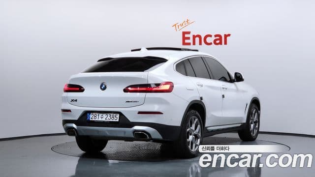 BMW X4 2022 — ფოტო 2/20