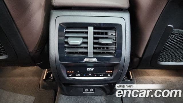 BMW X4 2022 — ფოტო 18/20