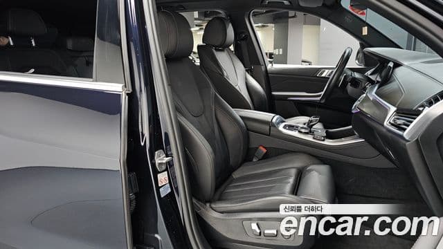 BMW X5 2022 — Фото 10/20