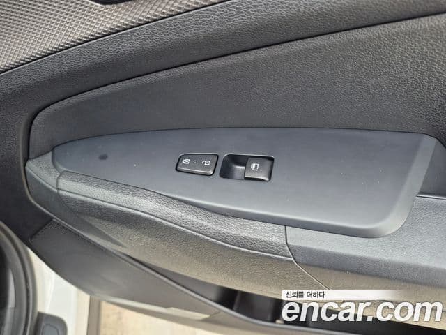 Kia Sportage 2022 — Şəkil 15/20