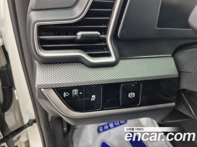 Kia Sportage 2022 — Şəkil 18/20