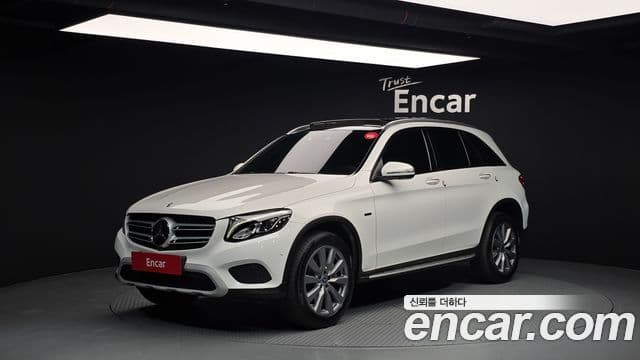 Mercedes-Benz GLC-Class 2018 — ფოტო 5/20