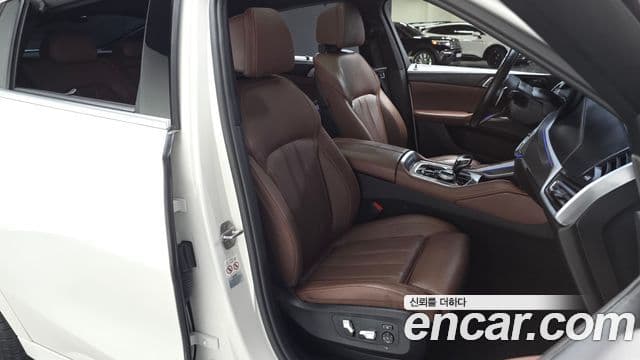 BMW X6 2020 — Şəkil 8/20