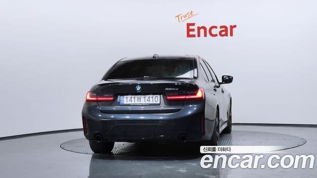 BMW 3 Series 2024 — ფოტო 4/20