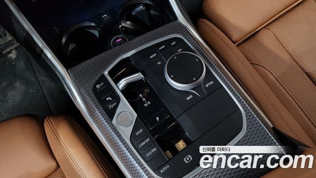 BMW 3 Series 2024 — ფოტო 9/20
