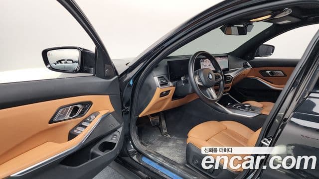 BMW 3 Series 2024 — ფოტო 10/20