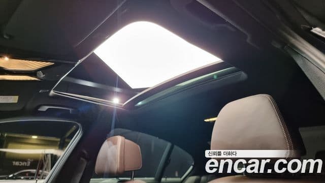 BMW 5 Series 2020 — Şəkil 19/20