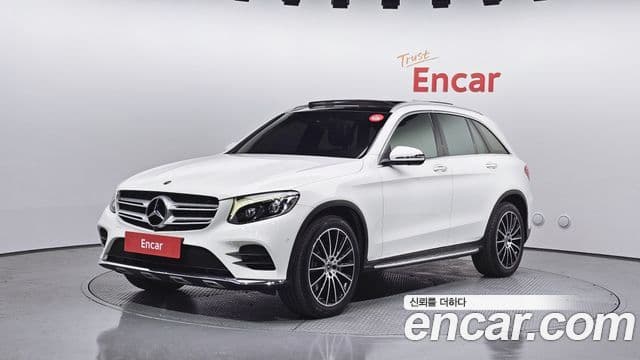Mercedes-Benz GLC-Class 2019 — Şəkil 17/20