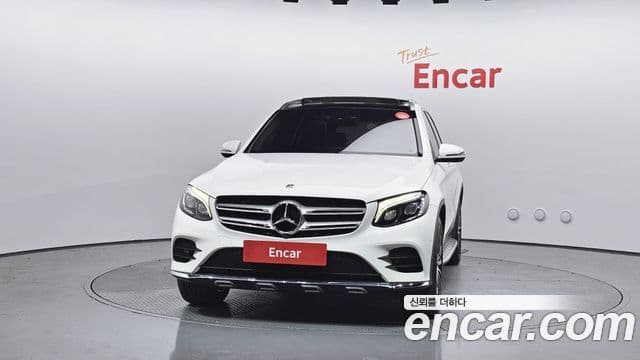 Mercedes-Benz GLC-Class 2019 — Şəkil 9/20