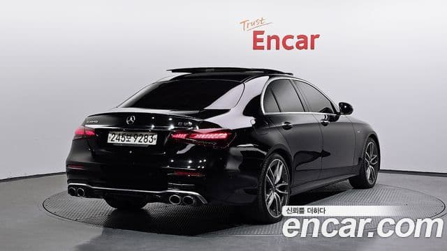 Mercedes-Benz E-Class 2021 — Фото 2/20