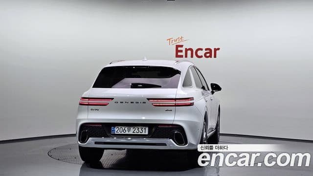 Genesis GV70 2024 — ფოტო 18/20