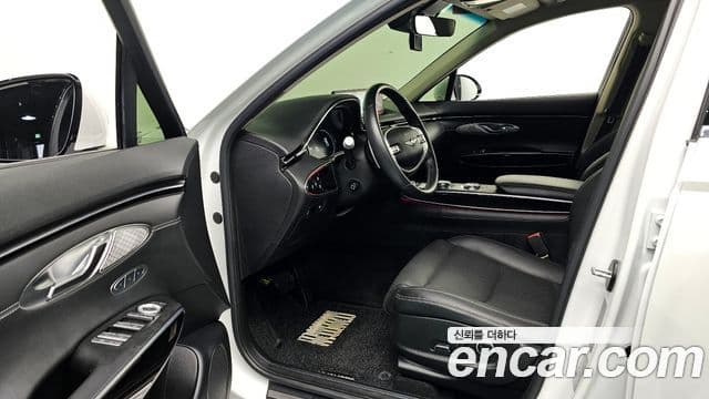 Genesis GV70 2024 — ფოტო 17/20